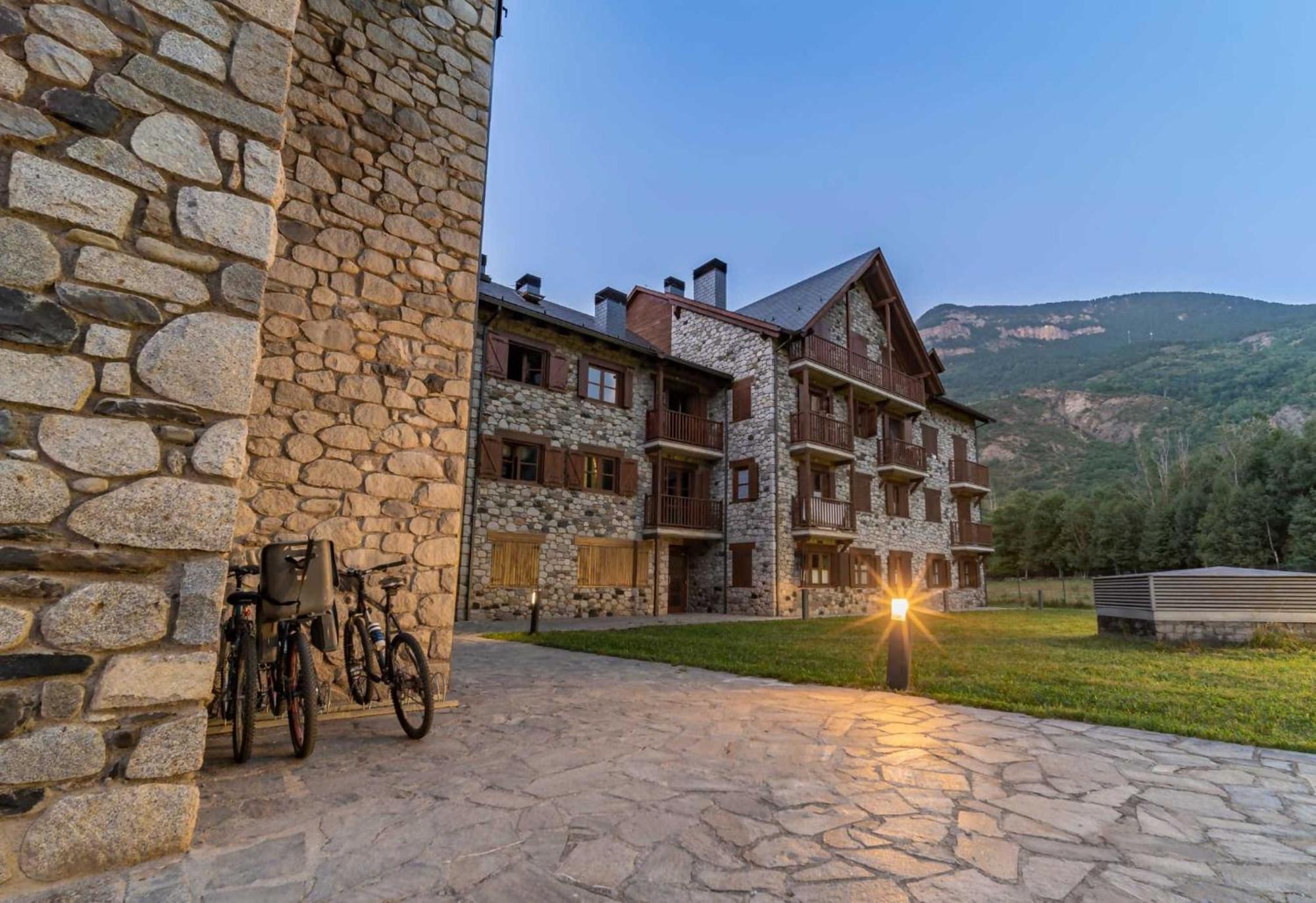 Loira Casa Sanchines Duplex De Lujo En Benasque 아파트 외부 사진