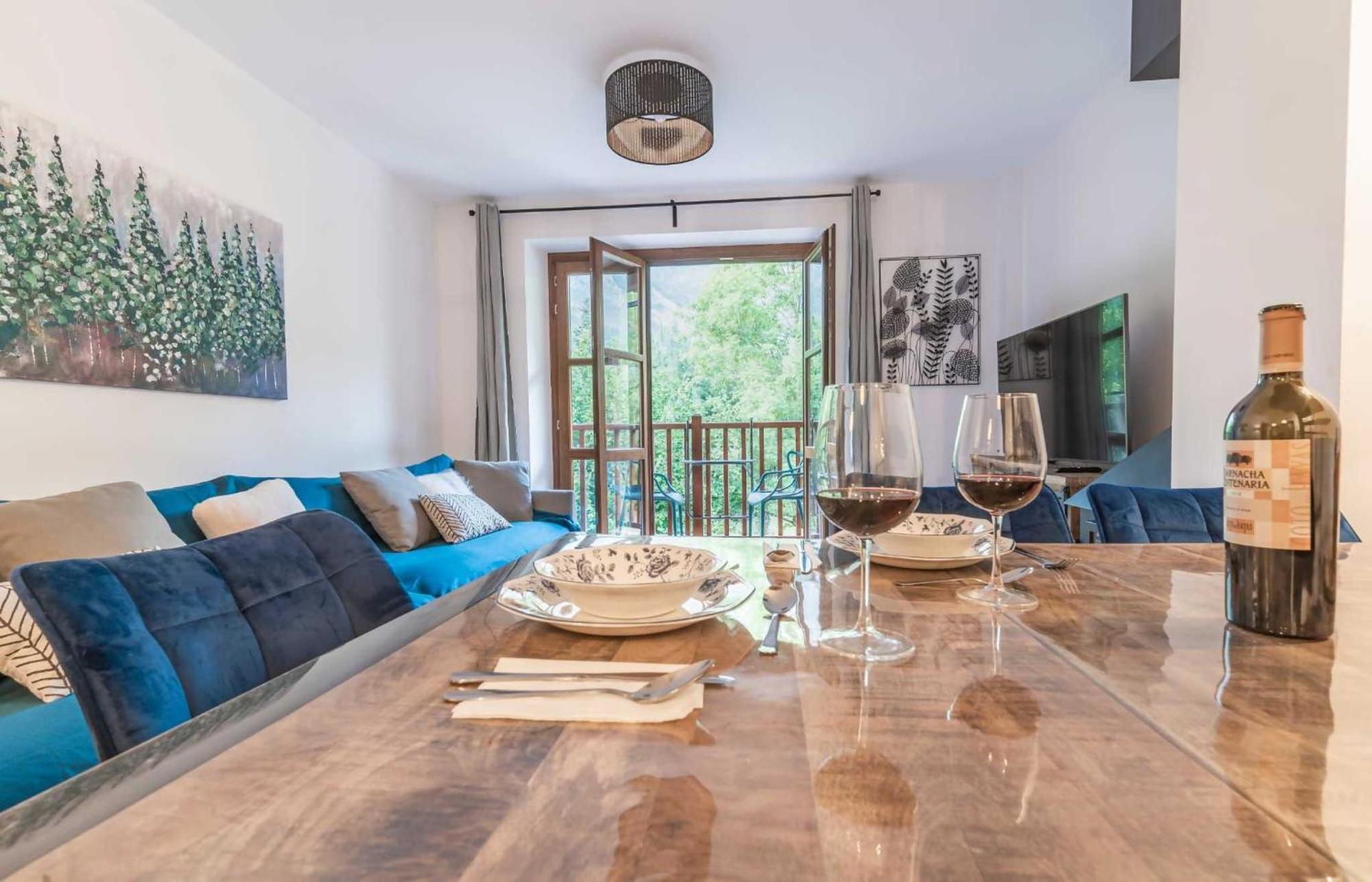 Loira Casa Sanchines Duplex De Lujo En Benasque 아파트 외부 사진